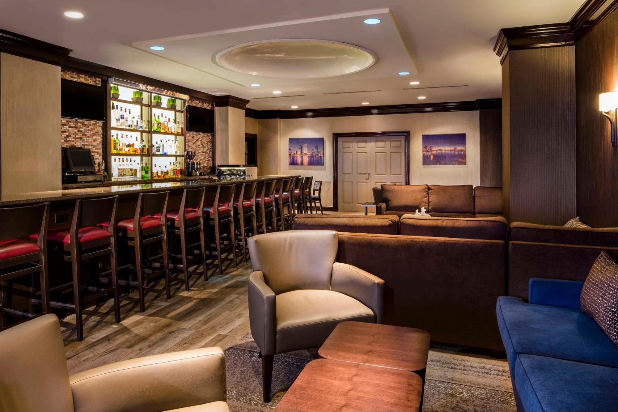 Doubletree By Hilton Riverfront, Fl
